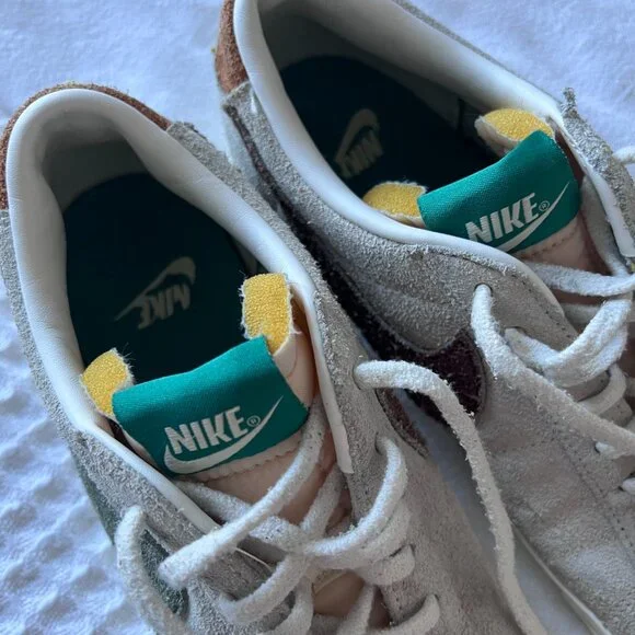 Nike Blazer Low 77 Premium Sneaker - Coconut Milk - Picture 5 of 8